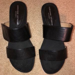 Adrienne Vittadini Black Slip On Sandals Size 8M